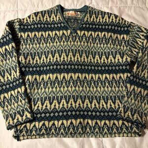 Patterned V-Neck Sweater - Blue and Cream